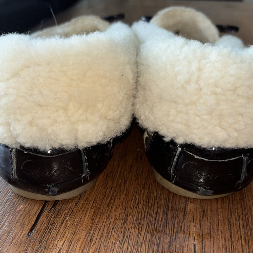 Coach Carsyn Shearling Coach signature moccasins indoor/outdoor - Picture 7 of 10